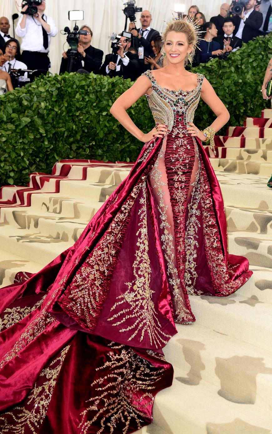 Sie galt als Hingucker des Abends. Blake Livelys Kleid brauchte über unglaubliche 600 Stunden in der Herstellung!