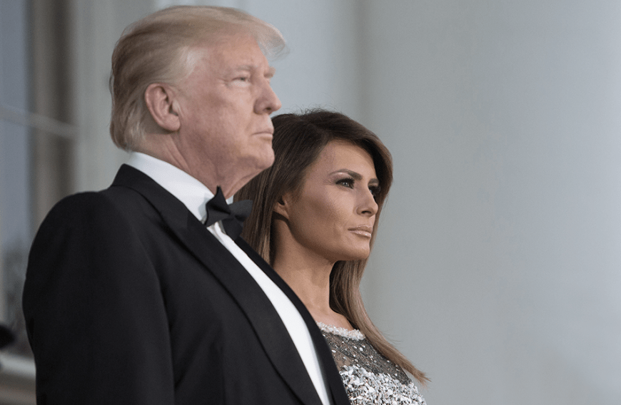Am Muttertag hat Donald Trump nur positive Worte für die Mütter Amerikas übrig. Ehefrau Melania, die Mutter seines eigenen Sohnes, hat der US-Präsident in seiner Rede aber vergessen.