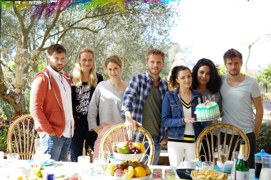 Eine wilde Partynacht endet in einem Drama. Garantierte Mega-Spannung beim GZSZ-Mallorca-Special!