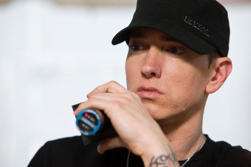 Klare Aussage von Eminem: Auf einem Konzert spricht er nun über die Liebes-Gerüchte mit Nicki Minaj.