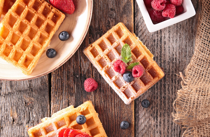 Mit Beeren werden die "Shape Babe Waffeln" zum Food-Highlight