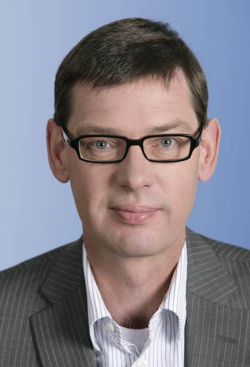 Professor Michael Schreckenberg ist Panikforscher und warnt: „Man setzt sich hier über alle Regeln hinweg. Es ist nicht möglich, in so kurzer Zeit eine vernünftige Prüfung durchzuführen.“