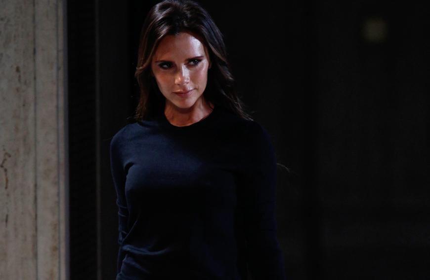 Victoria Beckham gilt als Stilikone. Doch für ihr umfangreiches Repertoire an luxuriösen Kleidungsstücken mussten so einige Tiere ihr Leben lassen.