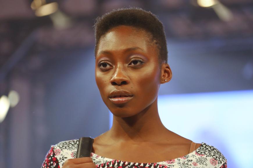 Toni Loba ist als Model gut gebucht. Regelmäßig läuft sie über den Catwalk.