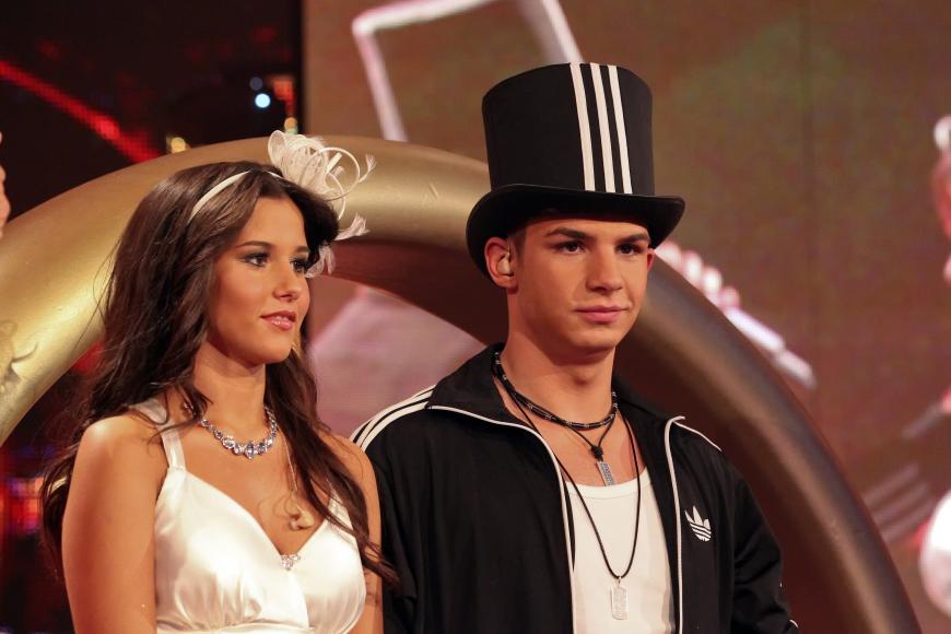 Im Jahr 2011 lernten sich Sarah und Pietro Lombardi während der achten Staffel von DSDS kennen und lieben. Das Ex-Paar stand sogar gemeinsam im Finale, am Ende konnte sich der 26-Jährige den Sieg sichern.