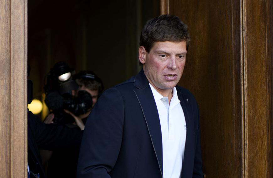 Er ist nur noch ein Schattenbild seiner selbst: Ex-Radprofi Jan Ullrich leidet unter einer Drogen- und Alkoholsucht. Ist eine Therapie seine letzte Chance?