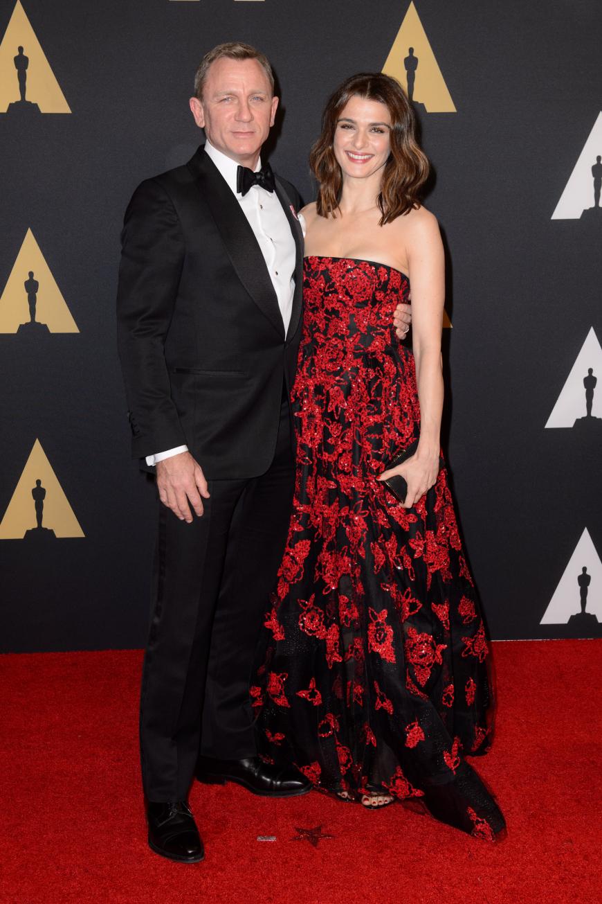 Willkommen 001! Das erste gemeinsame Kind von Rachel Weisz und „James Bond“-Darsteller Daniel Craig hat das Licht der Welt erblickt.