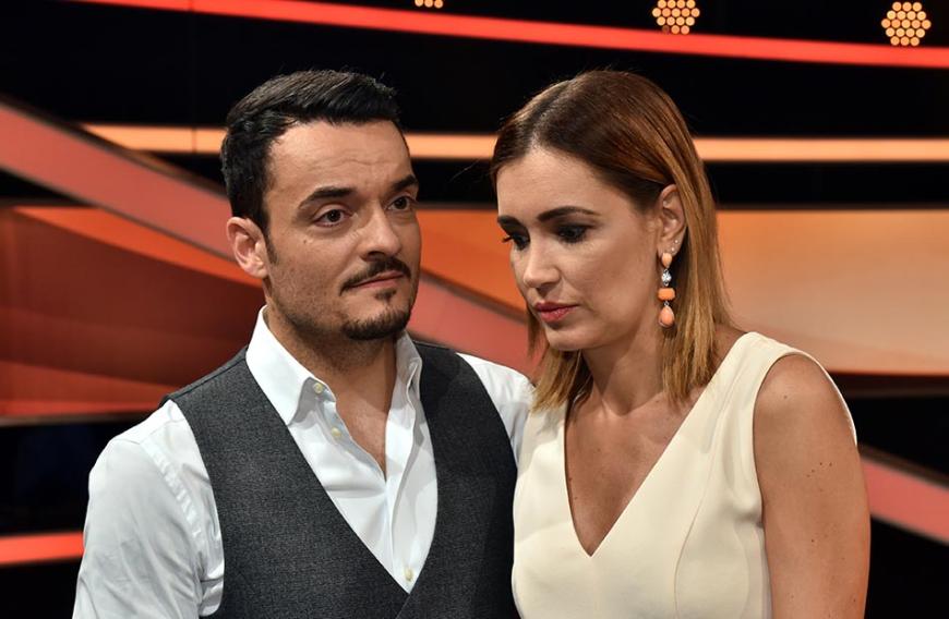 Jana Ina und Giovanni Zarrella sind selbst glückliche Eltern von zwei Kindern. Der Kinderwunsch von Giovannis Schwester hat sich bisher noch nicht erfüllt.