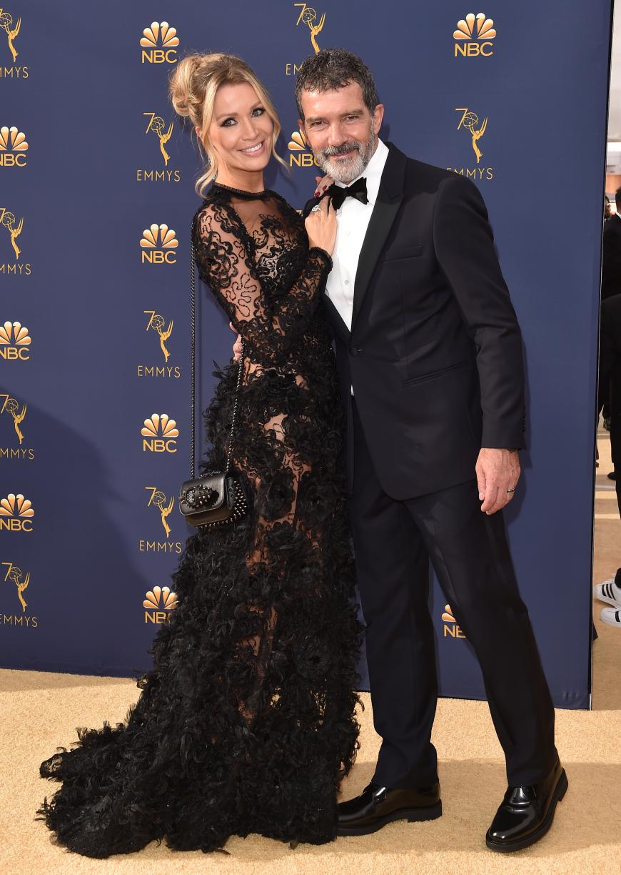 Antonio Banderas und seine wunderschöne Freundin Nicole Kimpel schmiegten sich immer wieder aneinander. Hach, muss Liebe schön sein.