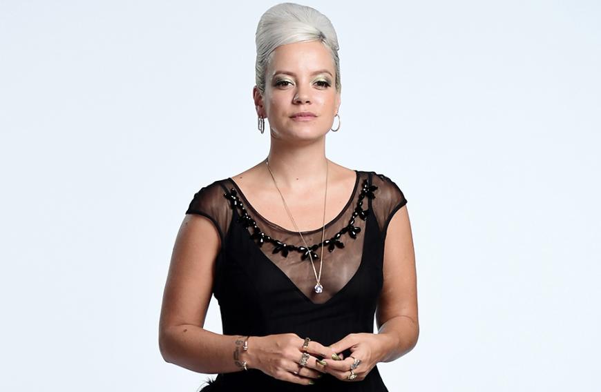 2010 verlor Lily Allen ihr Kind. Ein traumatisches Erlebnis, dass sie bis heute nicht verkraften konnte.