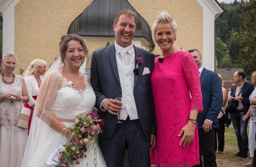 Erst vor Kurzem hat Nadine ihren Bauern Benny geheiratet. Er hält auch in schweren Zeit zu ihr.