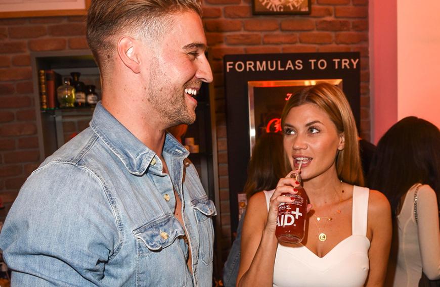Bachelorette-Skandal! Betrügt Alex etwa seine Nadine? Ein Insider hat auf dem Oktoberfest heiße Szenen beobachtet ...