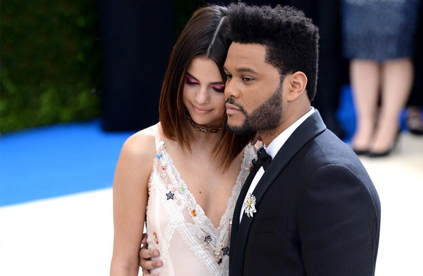 Zehn Monate lang war die 26-Jährige mit R&B-Sänger The Weeknd liiert. Sie beendete die Beziehung, weil sie immer noch an JB hing.
