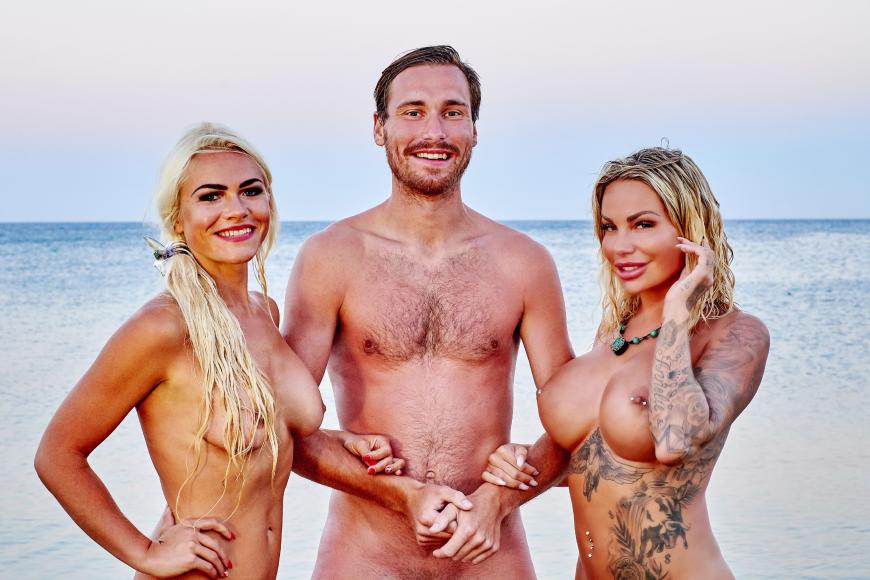 Aber auch Marina (l.) steht auf den nackten Mann. Welche Dame trifft wohl seinen Geschmack?