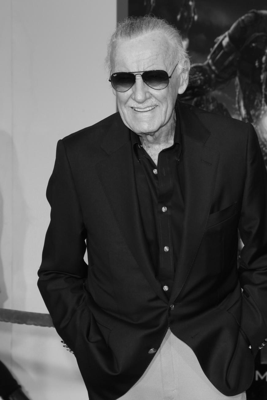 Die Welt trauert um einen der größten, vielleicht sogar DEN größten Comic-Autoren aller Zeiten: Stan Lee ist tot. Der Schöpfer von