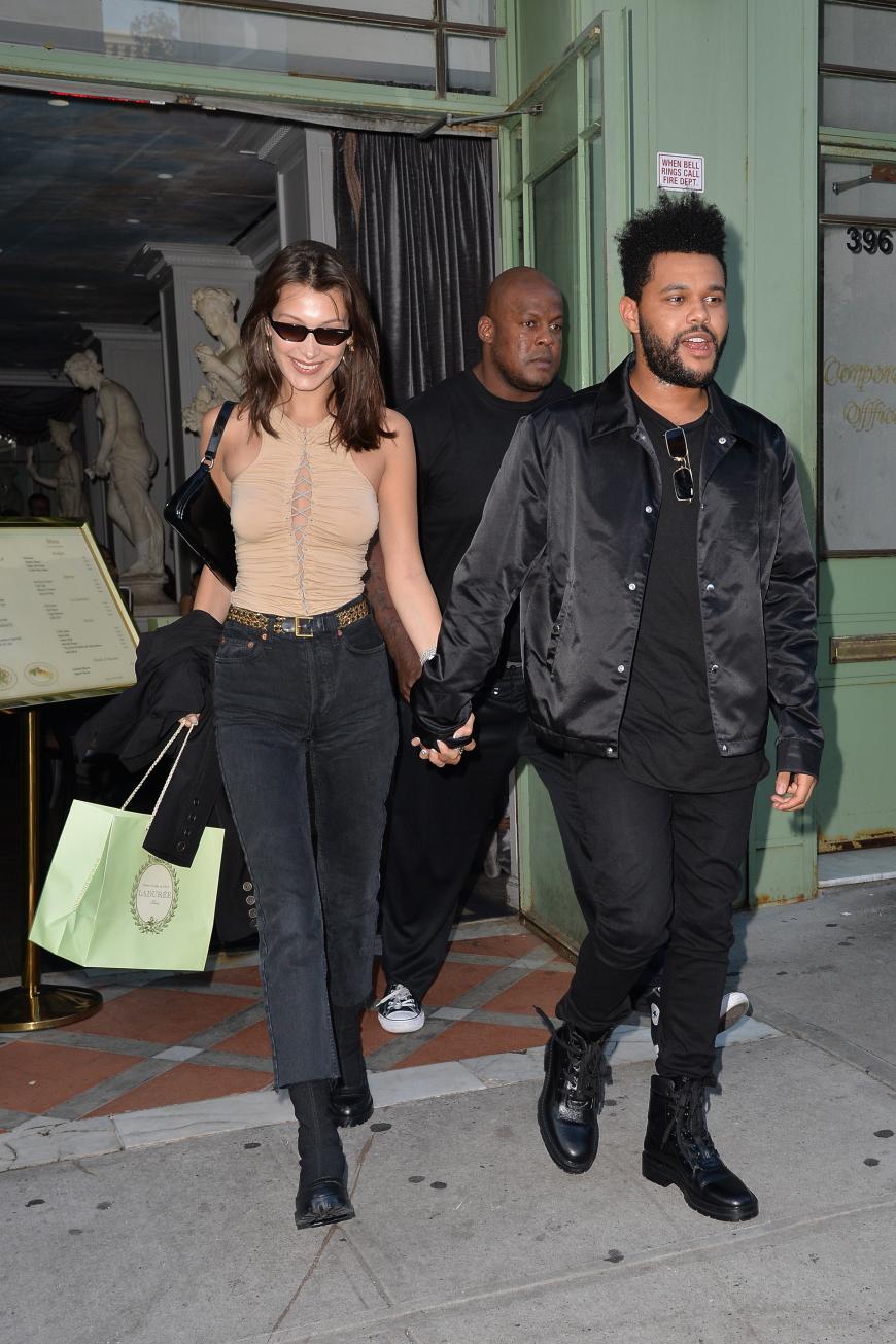 Im Herbst 2016 gaben sie vorerst ihr Liebes-Aus bekannt, rauften sich jedoch im Frühjahr dieses Jahres wieder zusammen. Seitdem wirken Bella Hadid und The Weeknd wie Turteltauben.