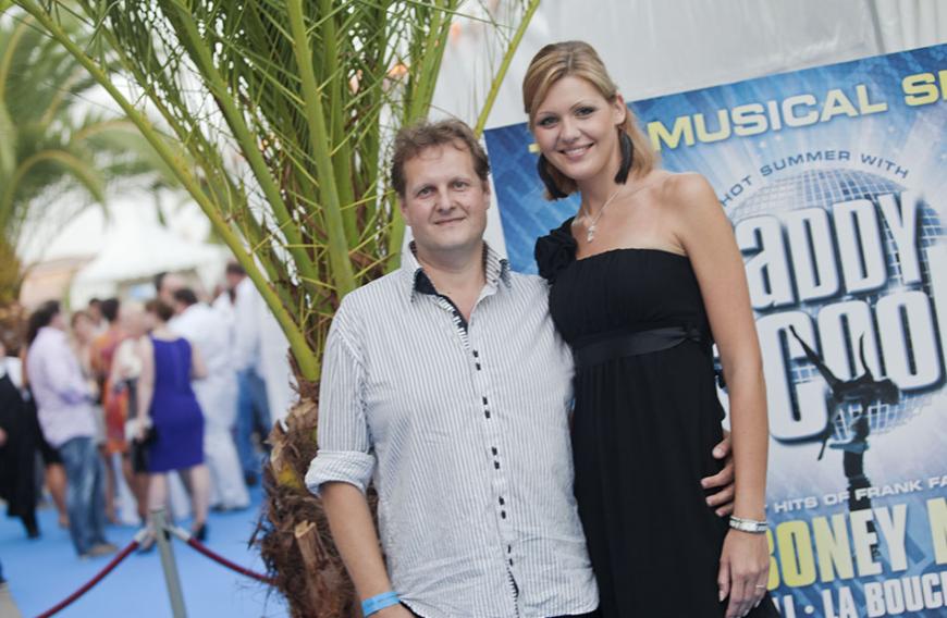 Ende 2010 wanderte Jens mit seiner Jetzt-Ex Jennifer Matthias nach Mallorca aus.