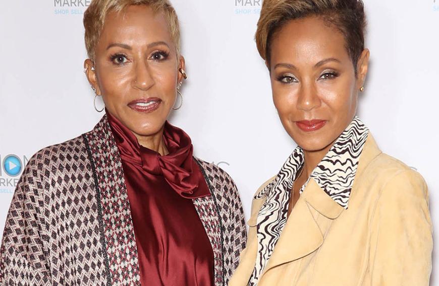 Jada Pinkett Smith (r.) erfährt schreckliche Details der gewalttätigen Beziehung ihrer Eltern. Mutter Adrienne (l.) gesteht, am Ende rannte sie nur noch um ihr Leben.