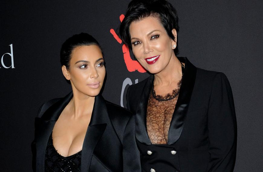 Mutter weiß mehr ... Das ist auch Kim Kardashian (l.) bewusst. Bevor der Reality-TV-Star seine Unschuld an Michael Jacksons Neffe TJ Jackson verlor, diskutierte die damals 14-jährige Kim zunächst mit ihrer Mama Kris (r.).