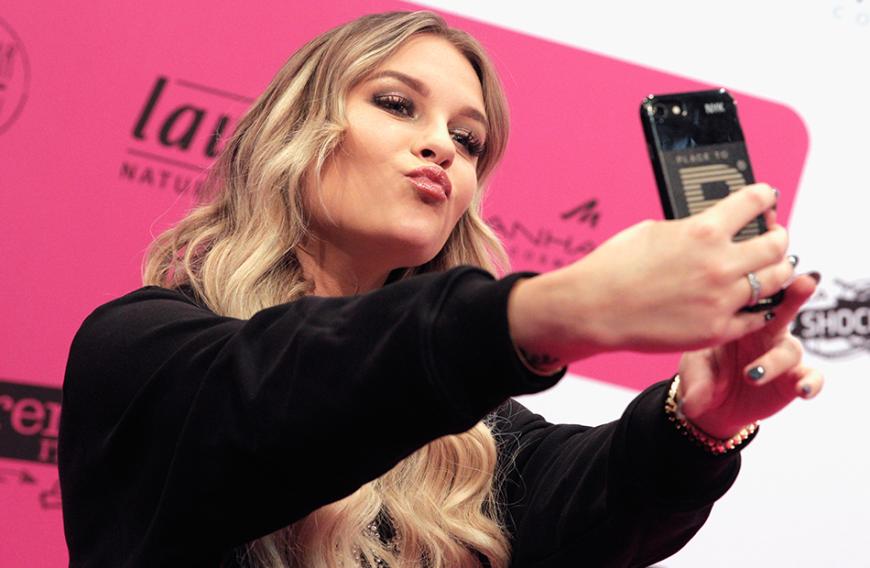2015 machte Dagi eine besonders schwere Zeit durch. Täglich wünschten ihr User den Tod.