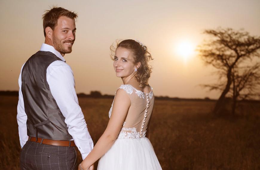 Für Farmer Gerald wanderte Anna nach Namibia aus.