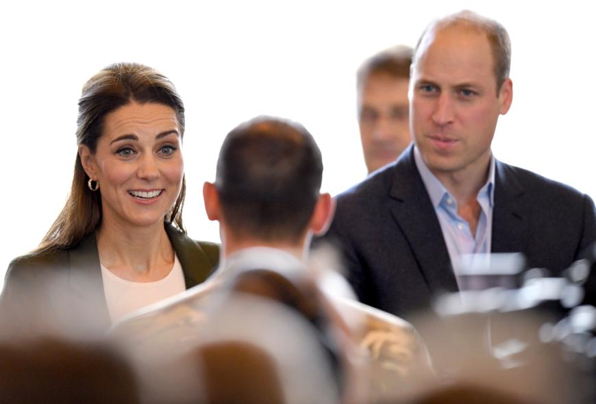 Während man bei Thronfolger Prinz Charles noch Wert darauf legte, dass er eine Jungfrau heiratet, war es bei seinem Sohn anders. Herzogin Kate hatte bereits ein paar Erfahrungen mit Männern...