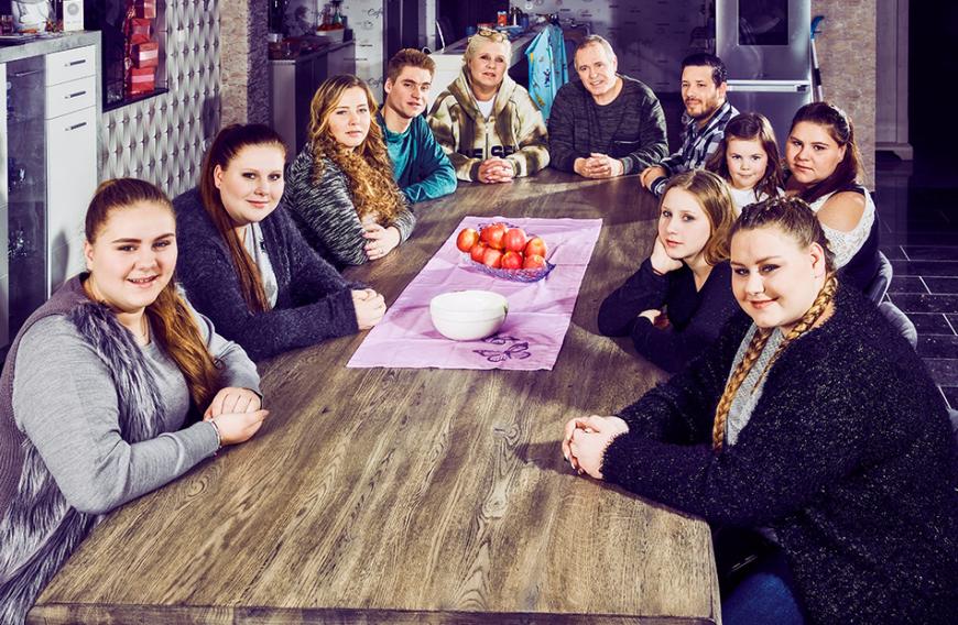 Die Wollnys und die Liebe! Jetzt soll eine weitere Tochter von Silvia bis über beide Ohren verknallt sein!