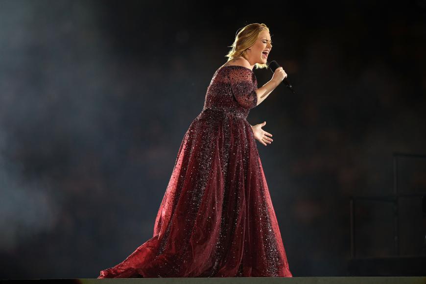 In den sozialen Netzwerken flehen ihre Fans Adele an, wieder auf Tour zu gehen, doch die Ausnahmekünstlerin will lieber ihre Ruhe.