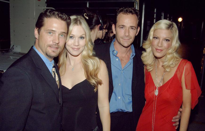 Auch Jason Priestley, Brian Austin Green, Ian Ziering, Luke Perry und Gabrielle Carteris wären bei einer Neuauflage dabei. Nur Shannen Doherty will nicht wieder in ihre alte Rolle schlüpfen.