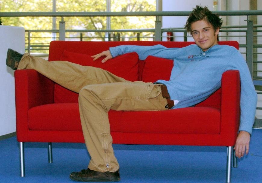 2004 trat er zum ersten Mal als Philip Höfer vor die RTL-Kameras.