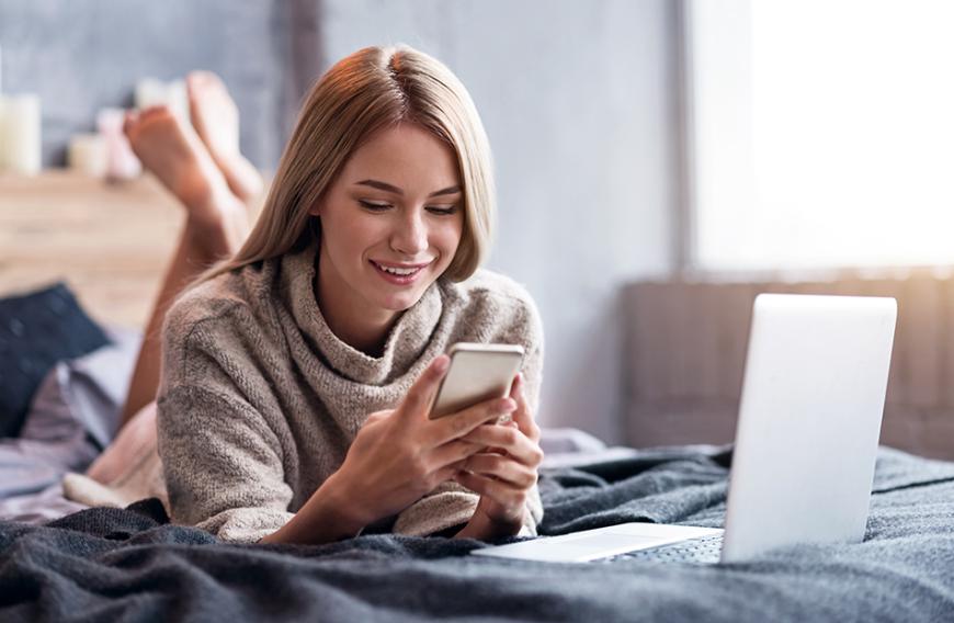 Auch für Frauen gibt es zahlreiche Technik-Gadgets, die uns den Alltag erleichtern.