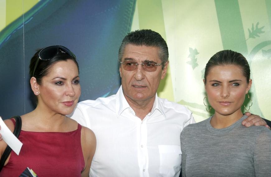 Simone (l.) war neun Jahre lang die Frau an der Seite von Rudi Assauer, Sophia wie eine Tochter für ihn.
