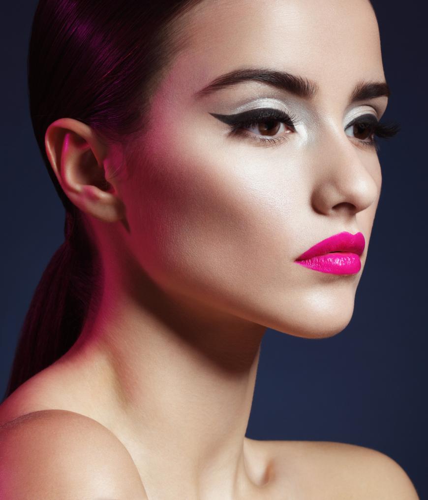 Dick aufgetragen! Coole Farbe, sexy Textur: Jetzt darf das Lippen-Make-up laut sein.