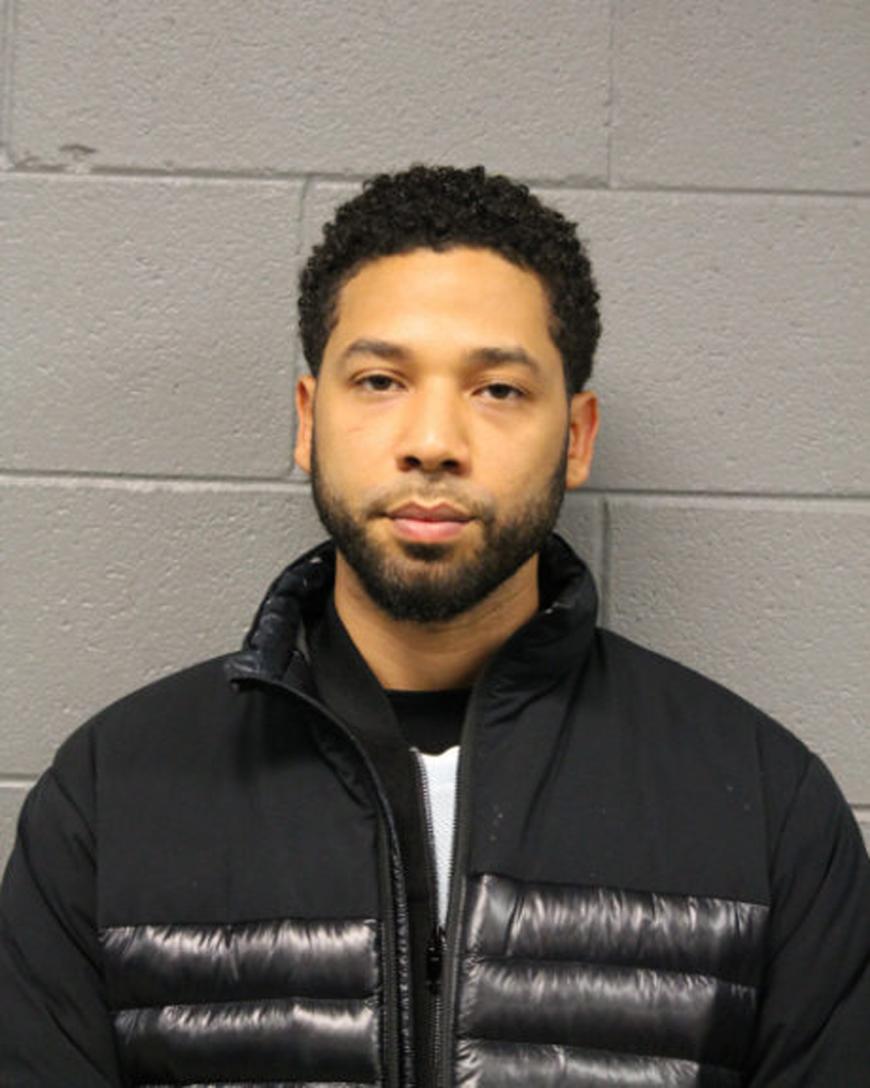 Unglaublich, aber offenbar wahr: Weil Jussie Smollett den Angriff auf sich selbst inszeniert haben soll, wurde der Schauspieler jetzt festgenommen.
