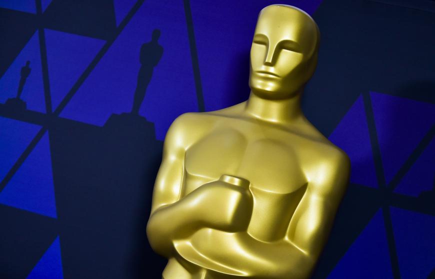 Die Oscar-Verleihung zählt zu den wichtigsten Preisverleihungen der Welt. Jährlich tummeln sich unzählige Promis auf dem roten Teppich. Eine echte Herausforderung für jeden Reporter.
