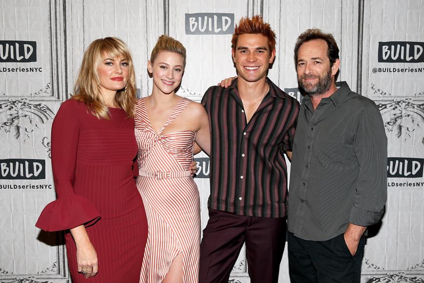 2000 endete die Teenie-Serie und es wurde still um Luke Perry. 2017 feierte er sein Comeback mit der Netflix-Produktion „Riverdale“.