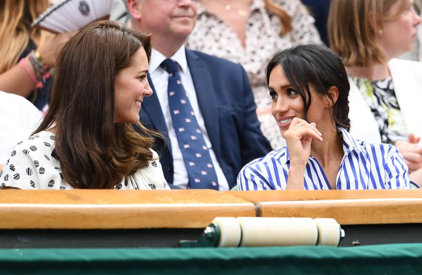 Am Anfang haben sich die beiden noch gut verstanden. Doch weil Meghan sich nicht an die royalen Regeln hält, wurde ihr Verhältnis zueinander immer schlechter.