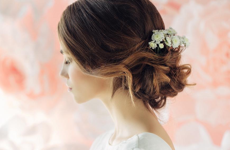 Nicht nur das Brautkleid ist entscheidend – erst die richtigen Accesoires runden den Hochzeitslook ab.
