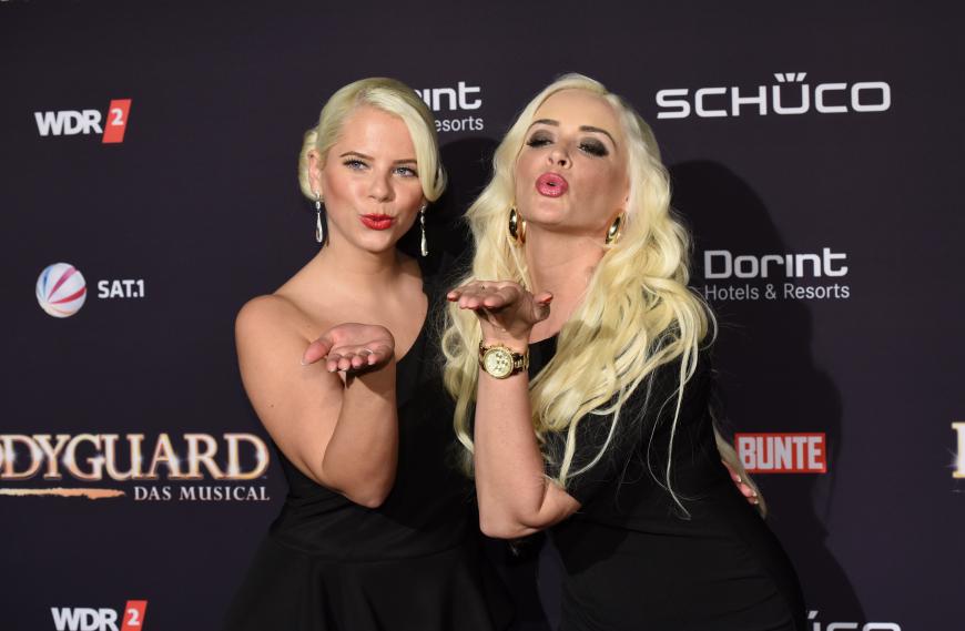 Jenny Frankhauser (damals noch blond) und Daniela Katzenberger waren früher ein Herz und eine Seele.