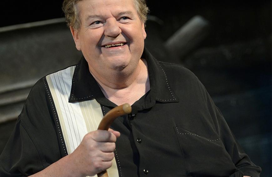 Jetzt musste Schauspieler Robbie Coltrane wegen seiner schweren Krankheit sogar vom Gehstock auf den Rollstuhl umsteigen.