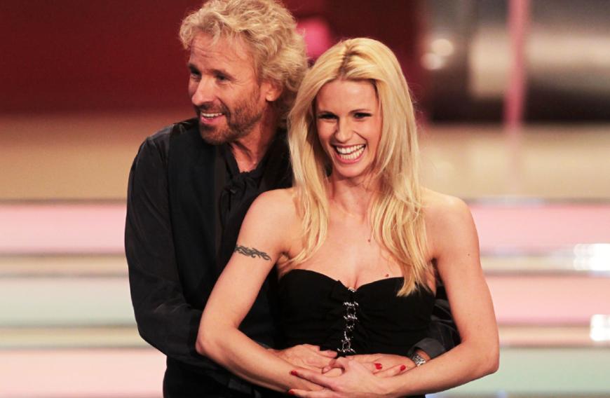 Ob seine Moderationspartnerin Michelle Hunziker auch dabei sein wird, wenn es im Mai 2020 wieder heißt: