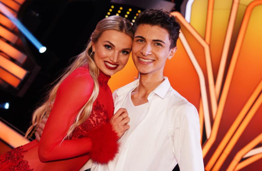 Wie viele junge Girls wohl gern mit der Russin an Lukas' Seite tauschen wollen würden?
