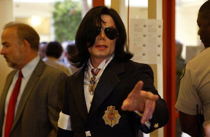 Hat Michael Jackson zahlreiche Kinder missbraucht? DAS wird dem King of Pop in der Doku