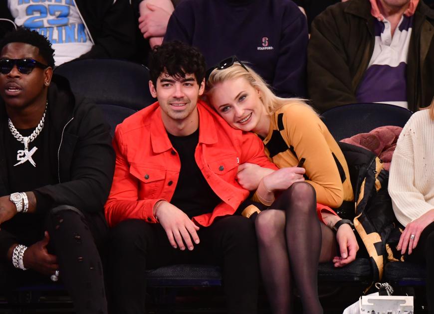 Seit 2016 sind Sophie Turner und Joe Jonas ein Paar. Im Oktober 2017 hielt der Sänger um ihre Hand an.