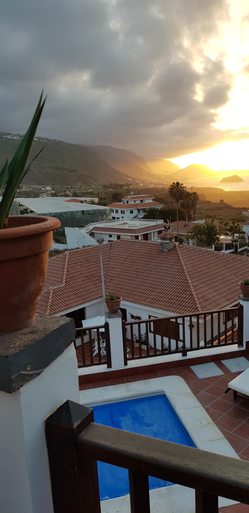 Einige Apartments haben einen kleinen Pool und einen unübertroffenen Blick auf die Küste.