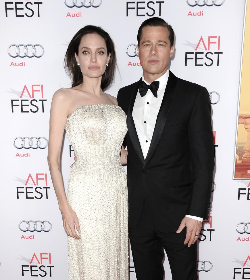 Ein Gericht soll Angelina Jolie und Brad Pitt bereits offiziell zu Singles erklärt haben.