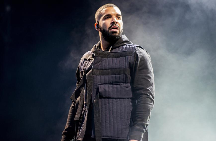 Egal, ob Fußball, Basketball, Tennis, American Football oder bei Boxkämpfen: Drake schafft es jedes Mal, dass sein Favorit verliert.