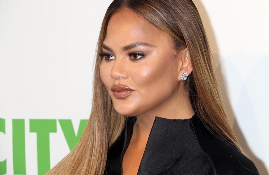 Chrissy Teigen wurde vor dem Grand Central Terminal beleidigt.