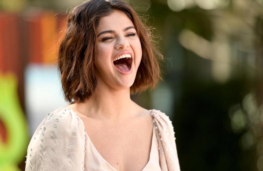 Selena Gomez ist endlich wieder die Alte! Die Sängerin postete jetzt einen sexy Schnappschuss im Netz - an Justin Bieber gerichtet?