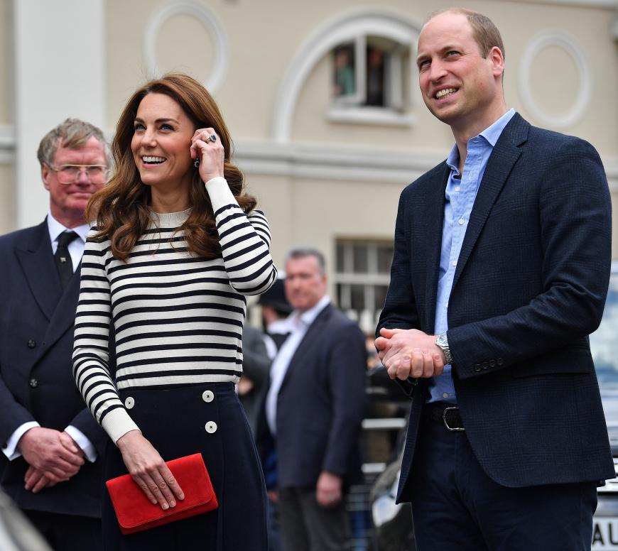 Herzogin Kate und Prinz William absolvierten einen Termin in London, um den Startschuss für die Regatta “The King's Cup“ zu geben. Am Rande plauderten sie auch über Baby Sussex.